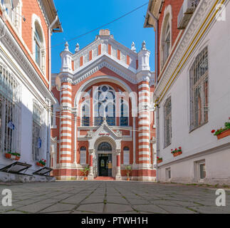 Beth Israel Synagoge in Brasov an einem sonnigen Sommertag in Brasov, Rumänien. Stockfoto
