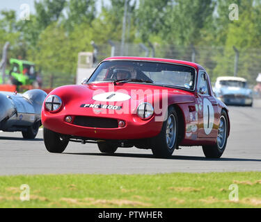 Malcolm Paul, Rick Bourne, TVR Grantura Mk III, GT und Sportwagen Cup, Pre-66 GT Autos, Pre-63 Sportwagen, Donington historische Festspiele, 2018, Motor raci Stockfoto