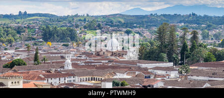 Panoramablick von der obigen Ansicht von Popayan - Kolumbien Stockfoto