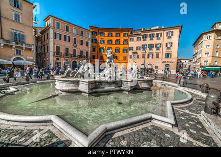 Rom, Italien, 13. Oktober 2017: weltberühmten Piazza Navona in Rom Stockfoto