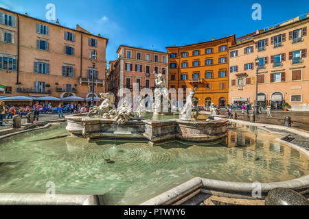 Rom, Italien, 13. Oktober 2017: weltberühmten Piazza Navona in Rom Stockfoto