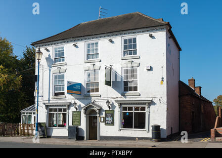 Die Bridge Inn Pub in der Bridge Street, Stourport-on-Severn, Worcestershire, die derzeit über Versteigerungen zum Verkauf Stockfoto