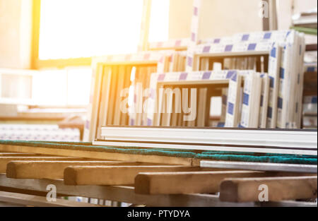 Herstellung von PVC-Fenster, PVC-Rahmen, Sonne, Fensterrahmen, PVC Stockfoto