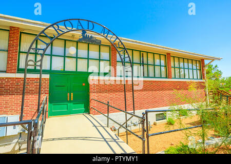 Barstow, Kalifornien, USA - 15. August 2018: Western America Railroad Museum Eingang ein Eisenbahnmuseum in Barstow, Geschichte der Eisenbahn in Pacific Southwest gewidmet. Stockfoto