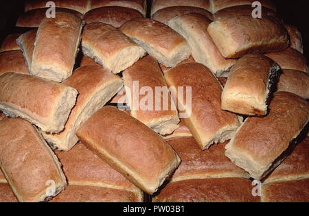 Viele Brotsorten, Hot Dog Buns auf einer Stelle. Stockfoto