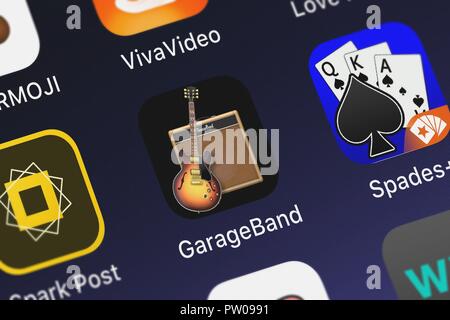 London, Großbritannien, 11. Oktober 2018: Screenshot der GarageBand mobile App von Apple Symbol auf einem iPhone. Stockfoto