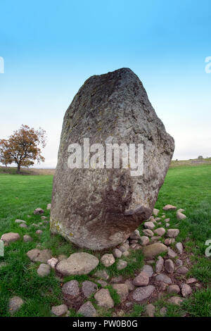 Mayburgh Henge, antike Stätte in der Nähe von Penrith, Cumbria GROSSBRITANNIEN Stockfoto