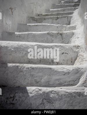 Nichts kann uns vom Aufstieg auf der Treppe. Einen Sprung des Glaubens, die Schritte selbst wenn wir sehen nicht das Ende der Treppe. Stockfoto