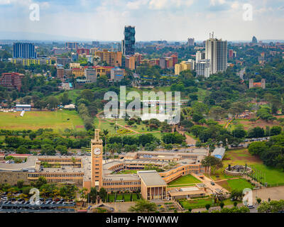 Nairobi Skyline der Wolkenkratzer mit Blick auf die Stadt. Stadtbild der Hauptstadt von Kenia, Nairobi. Stockfoto