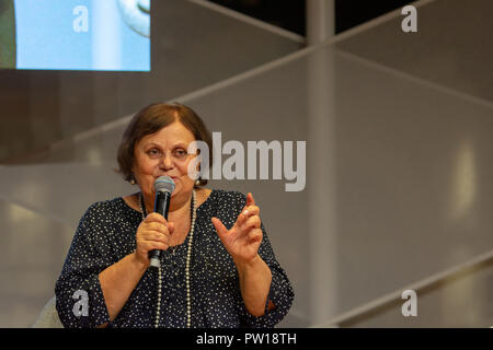 Frankfurt, Deutschland - 11. Oktober 2018: Naira Gelaschwili am 70. Frankfurter Buchmesse Buchmesse Frankfurt Kredit: Markus Wissmann/Alamy leben Nachrichten Stockfoto