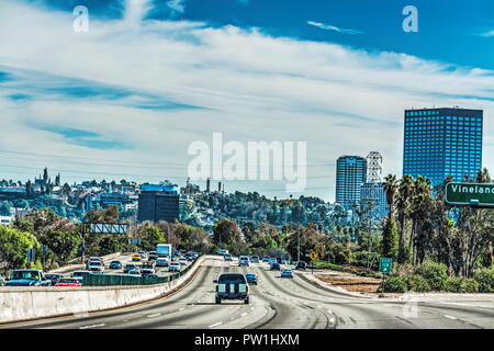 Der Verkehr auf der Autobahn 101 in Los Angeles Stockfoto