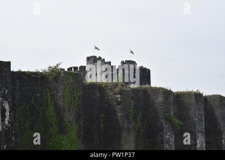 Mittelalterliche Burg Caephilly Stockfoto