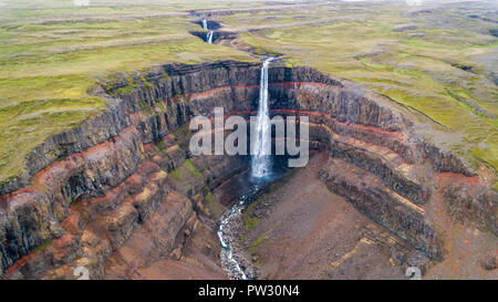 Hengifoss Waterall, Fljótsdalshreppur, East Iceland Stockfoto