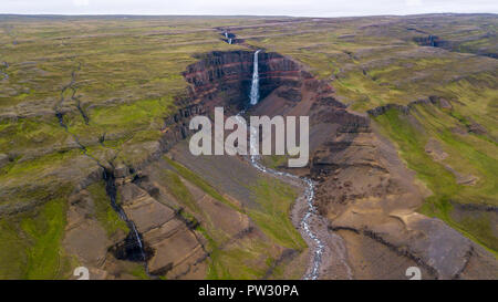 Hengifoss Waterall, Fljótsdalshreppur, East Iceland Stockfoto