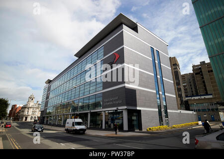 Das gaspedal Gebäude LSTM Liverpool Schule der tropischen Medizin an der Royal Liverpool University Hospital Gebäude Liverpool Merseyside England U Stockfoto