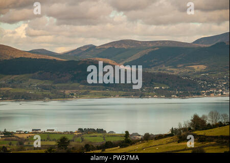 In Carlingford Lough in Richtung Rostrevor, Nordirland Stockfoto