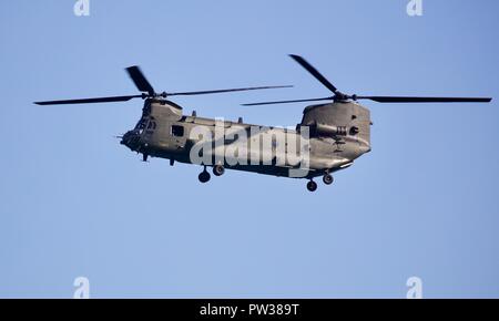 RAF Chinook Display Team durchführen am Bournemouth Air Festival 2018 Stockfoto