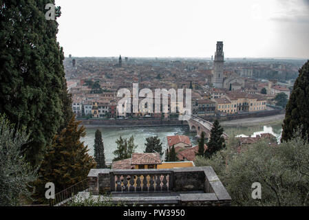 Vögel Auge Ansicht über Verona, Italien Stockfoto