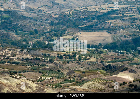 Ein Blick auf das Troodos-Gebirge in der Nähe von fyti Village, Paphos, Zypern. Stockfoto