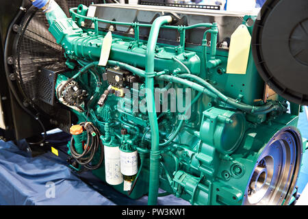 Industrielle Diesel Motor in grüner Farbe Stockfoto