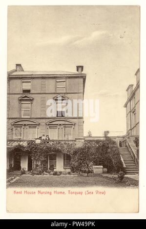 Edwardian Postkarte Portrait von Kent House Pflegeheim, Bewohner auf Balkon, Torquay, Devon, UK veröffentlicht am 12. August 1907 Stockfoto