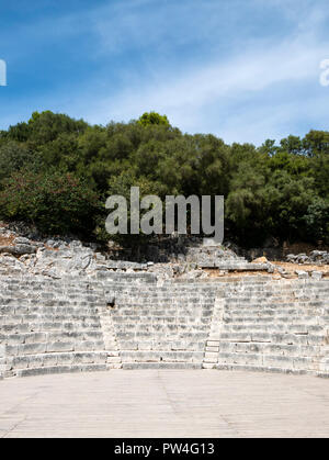 Antike griechische Theater, das butrint National Park, Vlore County, der Republik Albanien. Stockfoto