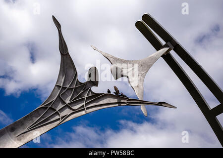 Stephen's Broadbent (2002) Empowerment Skulptur in Lincoln City Square, Lincoln, Großbritannien Stockfoto