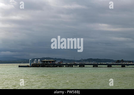 Beaumaris Pier auf der Menai Straits Anglesey Stockfoto