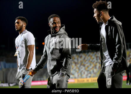 England's Raheem Sterling (Mitte) und Jadon Sancho (rechts) vor dem UEFA Nationen Liga Spiel im Stadion HNK Rijeka in Kroatien. Stockfoto