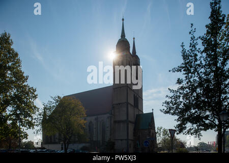 10 Oktober 2018, Sachsen-Anhalt, Magdeburg: St. John's Church. Die ehemalige Kirche zerstört und mehrmals umgebaut. Heute ist die Kirche ein Ort für Veranstaltungen. (Wochenende Umfrage "Freie Kirchen und ihre Verwendung" von 13.10.2018) Foto: Klaus-Dietmar Gabbert/dpa-Zentralbild/ZB Stockfoto