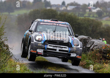 Ballybofey, Donegal, Irland. 13 Okt, 2018. Motorsport, Donegal Herbstrallye; Joseph McGonigle und Ciaran Geaney (Mini WRC) Credit: Aktion plus Sport/Alamy leben Nachrichten Stockfoto