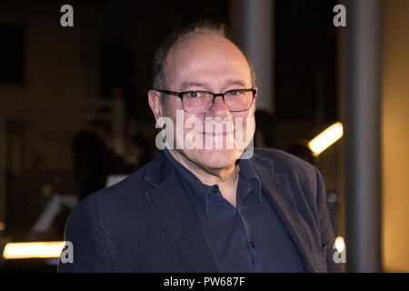 Rom, Italien. 11 Okt, 2018. Carlo Verdone Fotoshooting von der Eröffnung der Fotoausstellung "Rino Barillari - der König der Paparazzi' an der MAXXI in Rom, für die Karriere der italienische Fotograf Rino Barillari Credit: Matteo Nardone/Pacific Press/Alamy leben Nachrichten Stockfoto