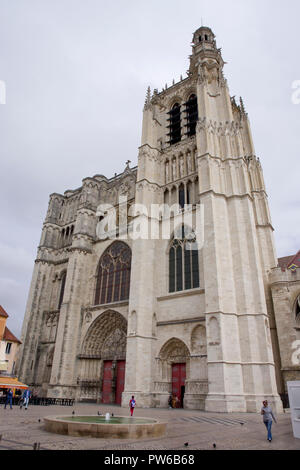 Kathedrale von Sens Stockfoto