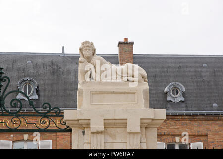 Perrier Jouet Gebäude Sphinx, Epernay Stockfoto