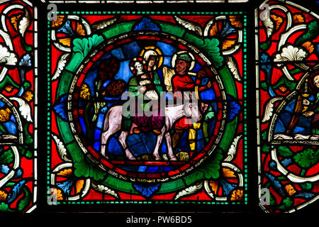 UK, Kent, Canterbury, Canterbury Cathedral, Trinity Kapelle, mittelalterliche Glasmalerei, Jesuskind und Maria auf Esel Stockfoto