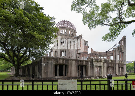 Hiroshima, Japan - 27. JUNI 2017: Atombombendom Memorial Building in Hiroshima, Japan Stockfoto