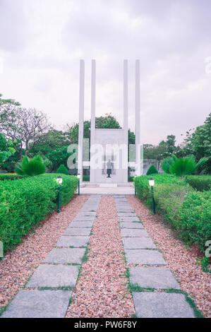 Memorial Park in Pondicherry mit Stein Plakette und Gärten Stockfoto