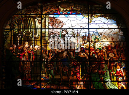 Palais Benediktiner, Äbte Hall, der König Francois 1er in 1534, gebeizt glassFecamp, Seine-Maritime, Normandie, Frankreich, Europa Stockfoto