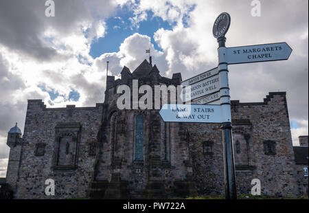 Der Königliche Palast, das Schloss Edinburgh, Edinburgh, Schottland, Vereinigtes Königreich Stockfoto