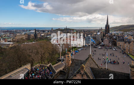 Die Royal Mile von Edinburgh Castle, Edinburgh, Schottland, Vereinigtes Königreich Stockfoto