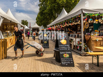 Marktstände Paris Frankreich Stockfoto