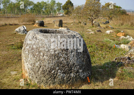 Steinkrüge, Ebene der Tonkruege, Standort 1, Tanga Hai Hin, Provinz Xieng Khouang, Laos, Asien Stockfoto