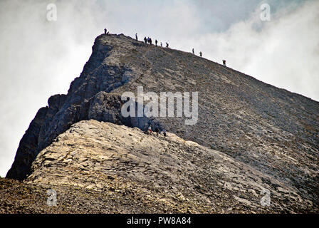 Zentral Griechenland, Olymp, das Erreichen der Skala Gipfel (2.820 m. hoch), auf dem Weg der E4 Europäischer Fernwanderweg auf die höchsten Gipfel Stockfoto