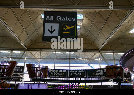 Zeichen für alle Tore, Stansted Airport, London, England, Großbritannien Stockfoto