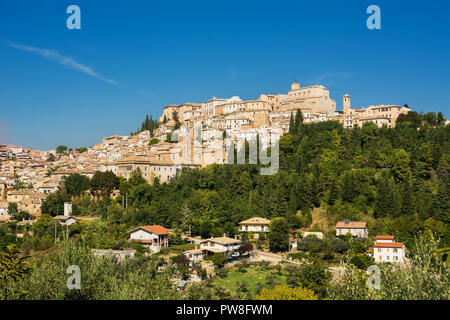 Loreto Aprutino, eine mittelalterliche Stadt in der Provinz von Pescara (Italien) Stockfoto