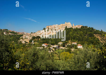 Loreto Aprutino, eine mittelalterliche Stadt in der Provinz von Pescara (Italien) Stockfoto