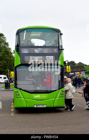 Stagecoach Lakesider Open Top Bus Stagecoach Cumbria & North Lancashire, Mitnahme von Personen an der Bowness on Windermere, Cumbria, England, Großbritannien Stockfoto