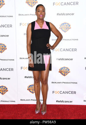 Oktober 13, 2018 - Burbank, CA, USA - 13. Oktober 2018 - Burbank, Kalifornien - Aisha Tyler. F*ck's Cancer 1. jährliche Barbara Berlanti Helden Gala gehalten an Warner Bros Studios. Photo Credit: Birdie Thompson/AdMedia (Credit Bild: © Birdie Thompson/AdMedia über ZUMA Draht) Stockfoto