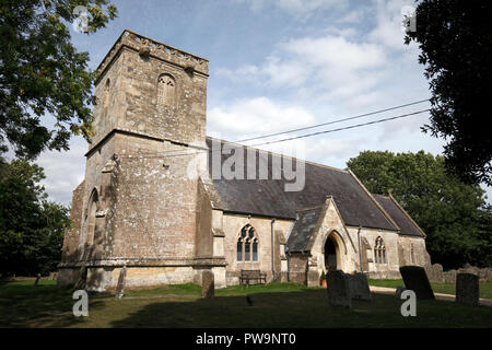 All Saints Church, Garsdon, Wiltshire, UK. Mittelalterlichen Turm. Enthält die Washington Gedenkstätten, und die Kirche hat Verbindungen zu George Washington. Stockfoto