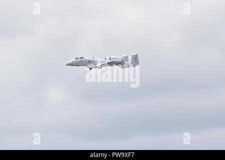 Die Republik Fairchild A-10 Thunderbolt II "Warzenschwein" ist ein erdkampfflugzeug der US Air Force und der Air National Guard. Stockfoto
